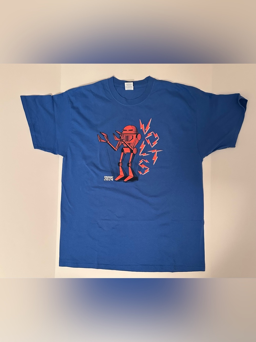 Blue Short-Sleeve Graphic Crewneck T-Shirt with Red Robot Print